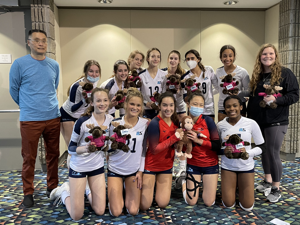 15 Victor Silver Medalist in the 2021 15 Bid Division of SRVA Regionals